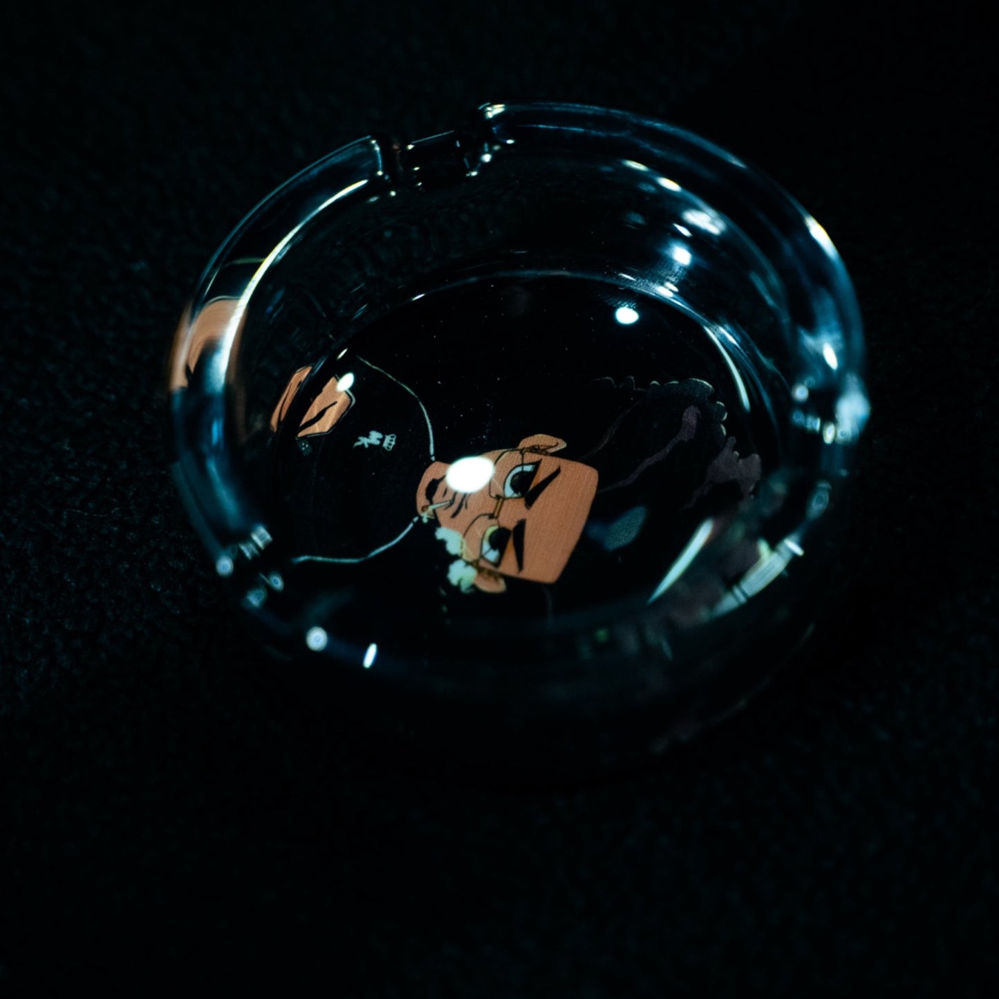 Cendrier édition limitée Magic King x Tsar Noir