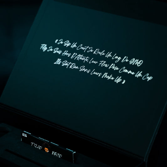 Détail des paroles de Tsar Noir imprimées sur le coffret Osirus Jack