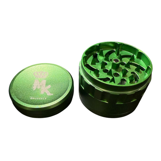Grinder en piques vert Magic King – intérieur avec piques de broyage visibles