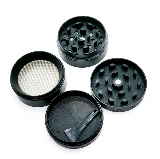 Grinder Magic King Métal Noir ouvert 4 pièces compact avec tamis