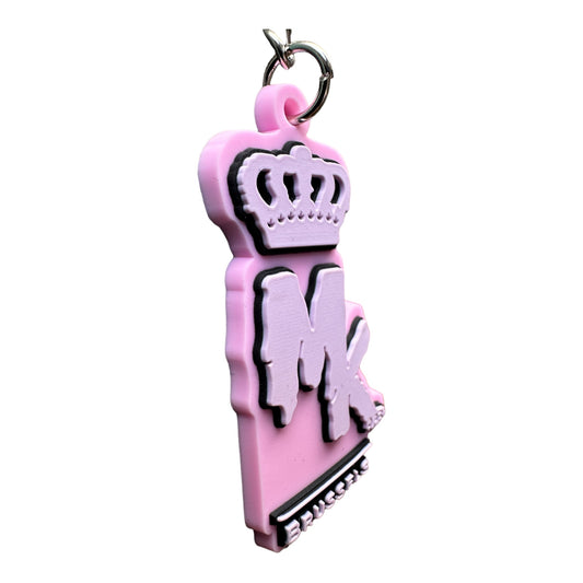 Porte-clés Magic King MK Brussels rose avec logo en relief et finition gluant