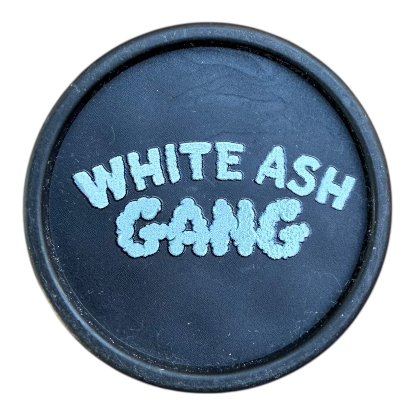 Magic King Grinder Chanvre Noir - White Ash Gang (2pièces)