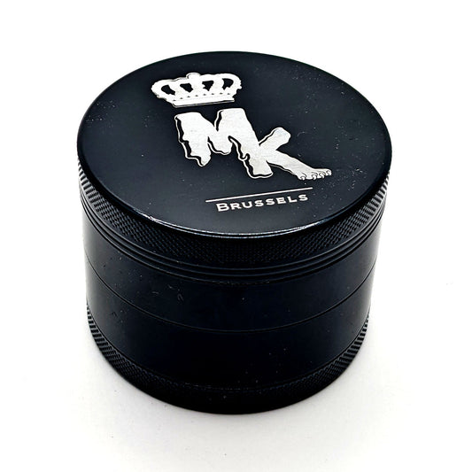 Grinder Magic King noir 4 pièces – revêtement céramique, design sobre et durable