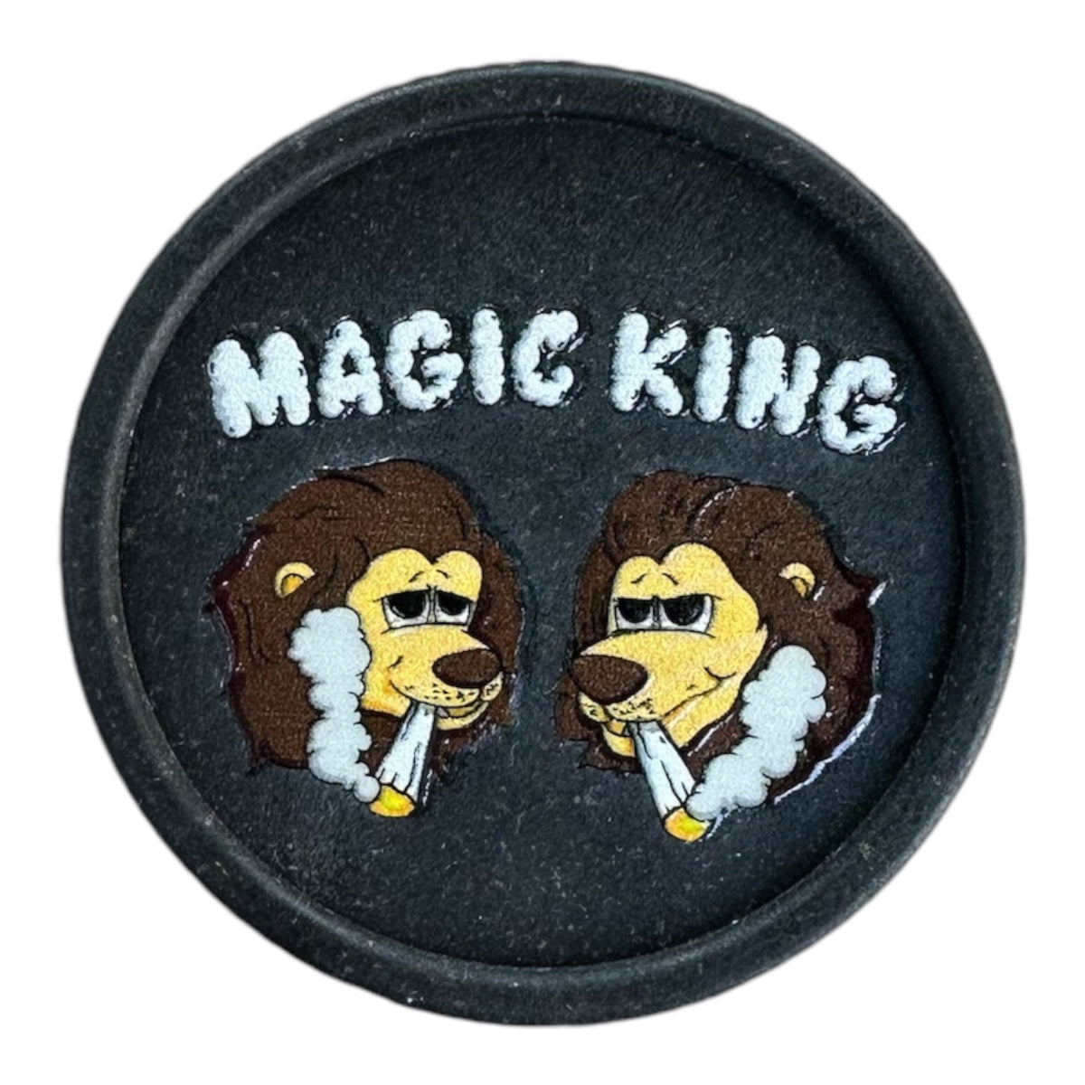 Grinder noir en chanvre Magic King, motif Lions Smoking, 2 pièces écoresponsables