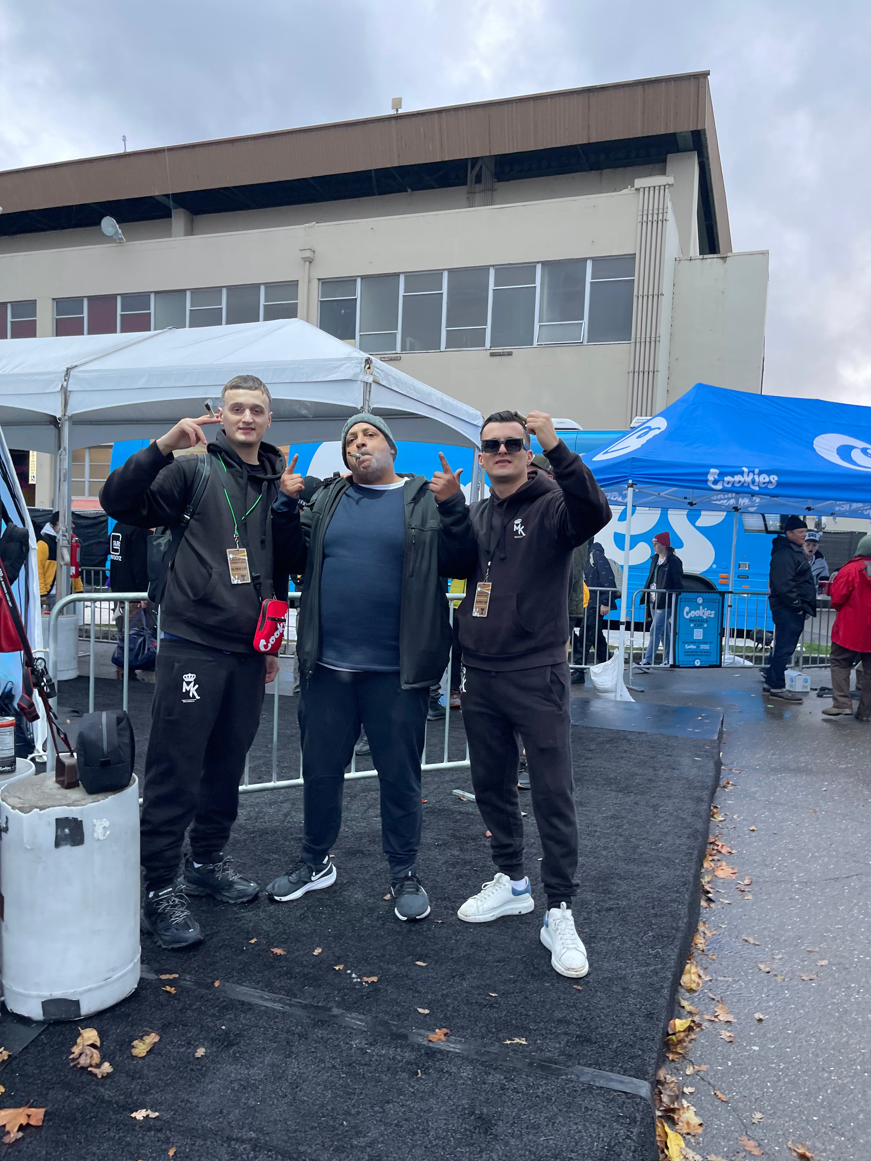 Magic King avec Kenny Powers, breeder de Powerzzzup – créateur des génétiques légendaires de la scène cannabis US