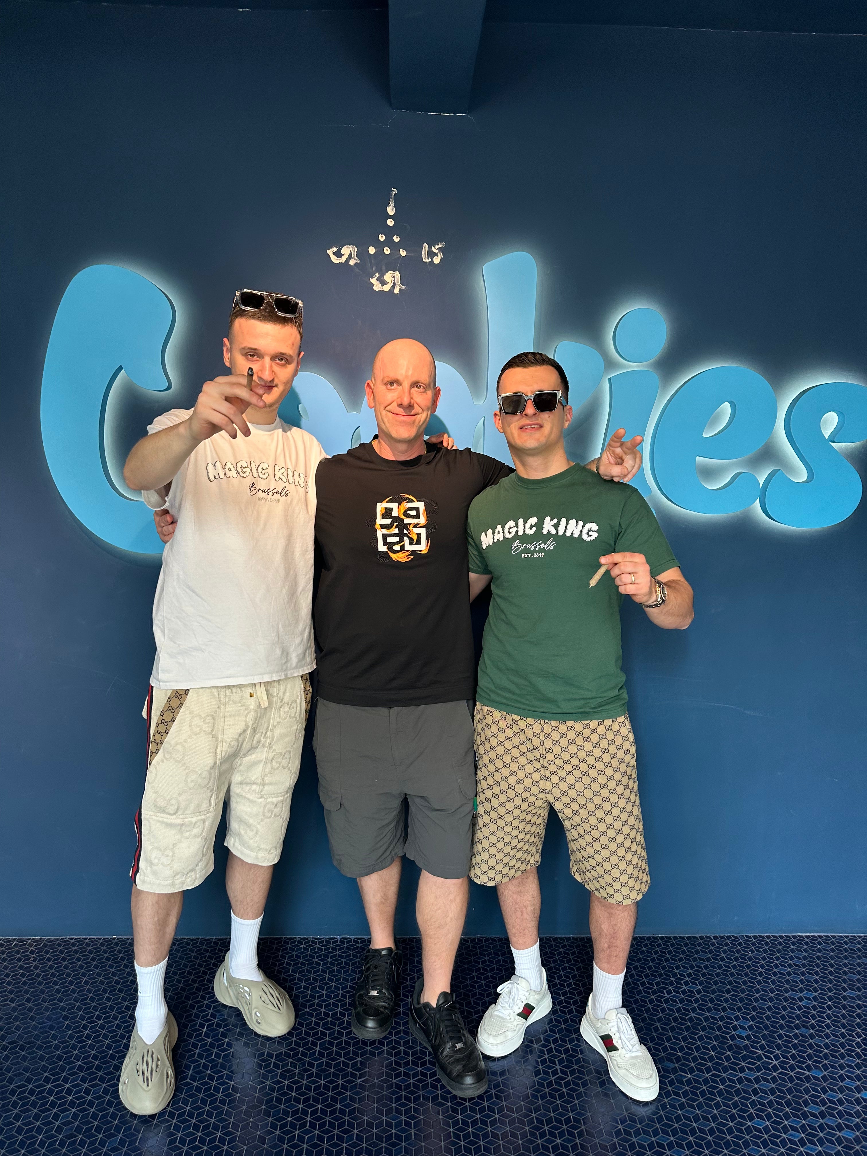 Magic King avec Khun Josh de Natura California – ouverture officielle de Cookies Bangkok, expansion mondiale du cannabis